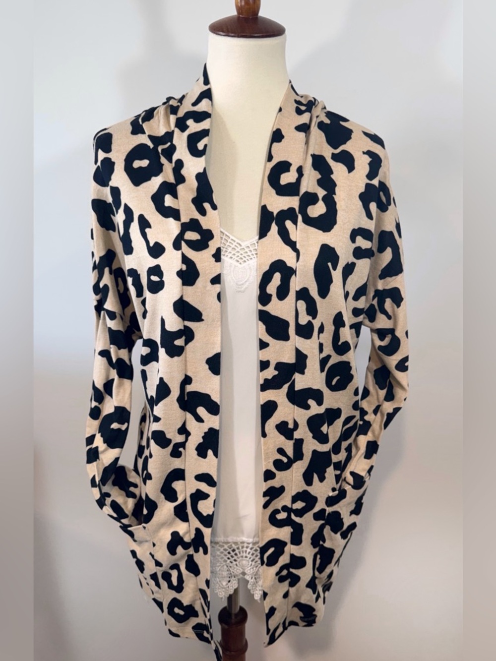 LuLaRoe Cozy Collection Mackenzie Hooded Cardigan Ladies M NEW!